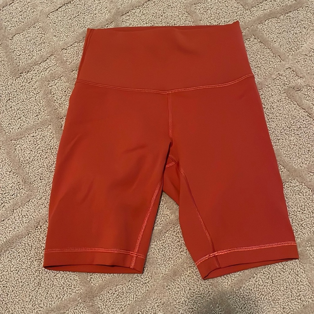 Lululemon bike shorts.